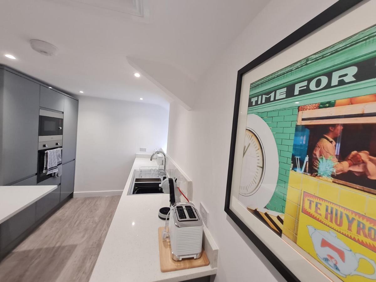 מרת'יר טידפיל Perfect Location 3 Bed Serviced Apartment With Bike Storage For Bpw. Close To Brecon Beacons מראה חיצוני תמונה